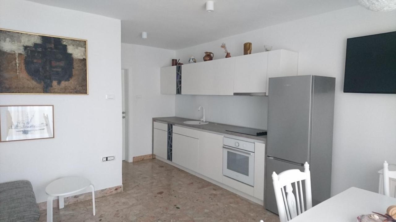 Sol Apartment *